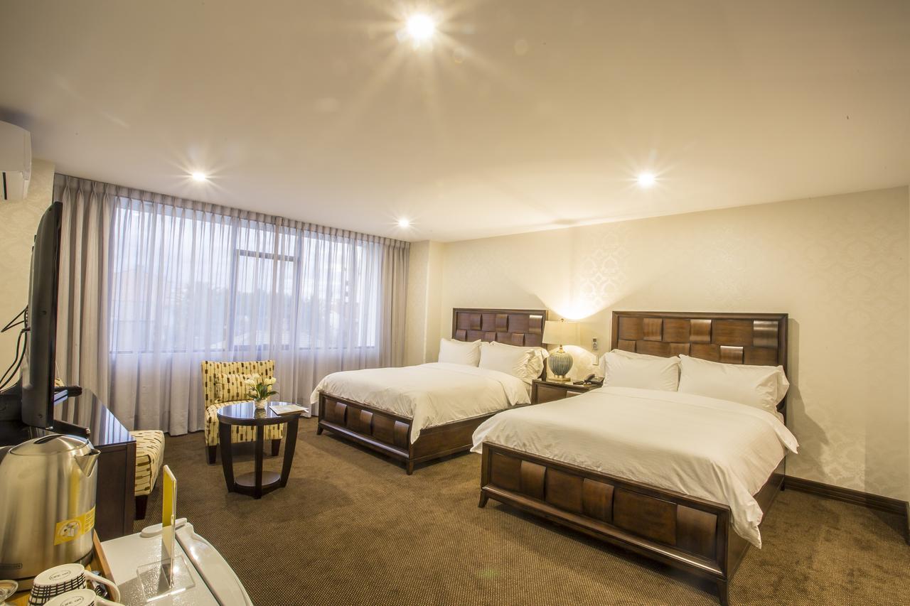 Roles Hotel 苏克雷 外观 照片