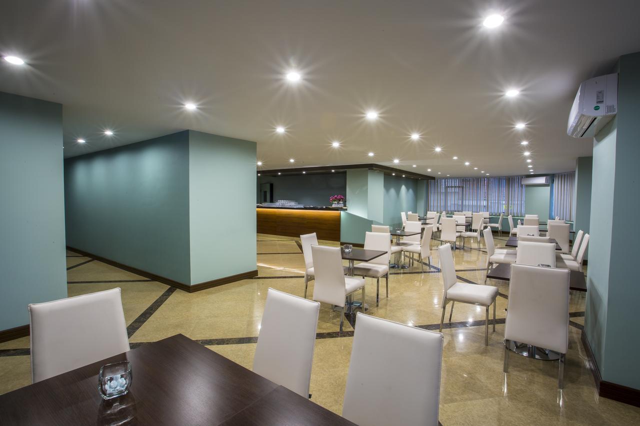 Roles Hotel 苏克雷 外观 照片