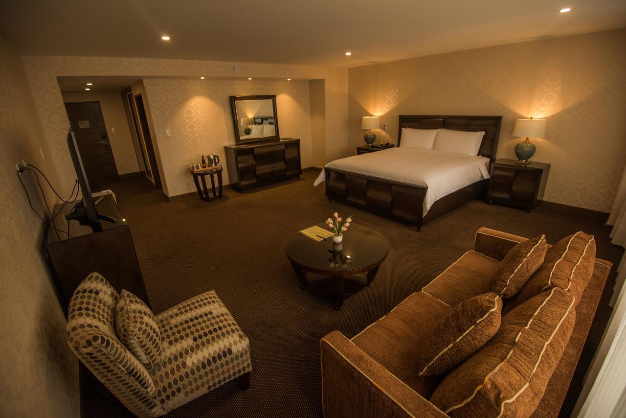 Roles Hotel 苏克雷 外观 照片