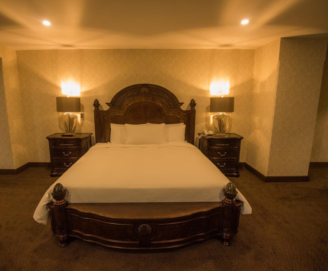 Roles Hotel 苏克雷 外观 照片