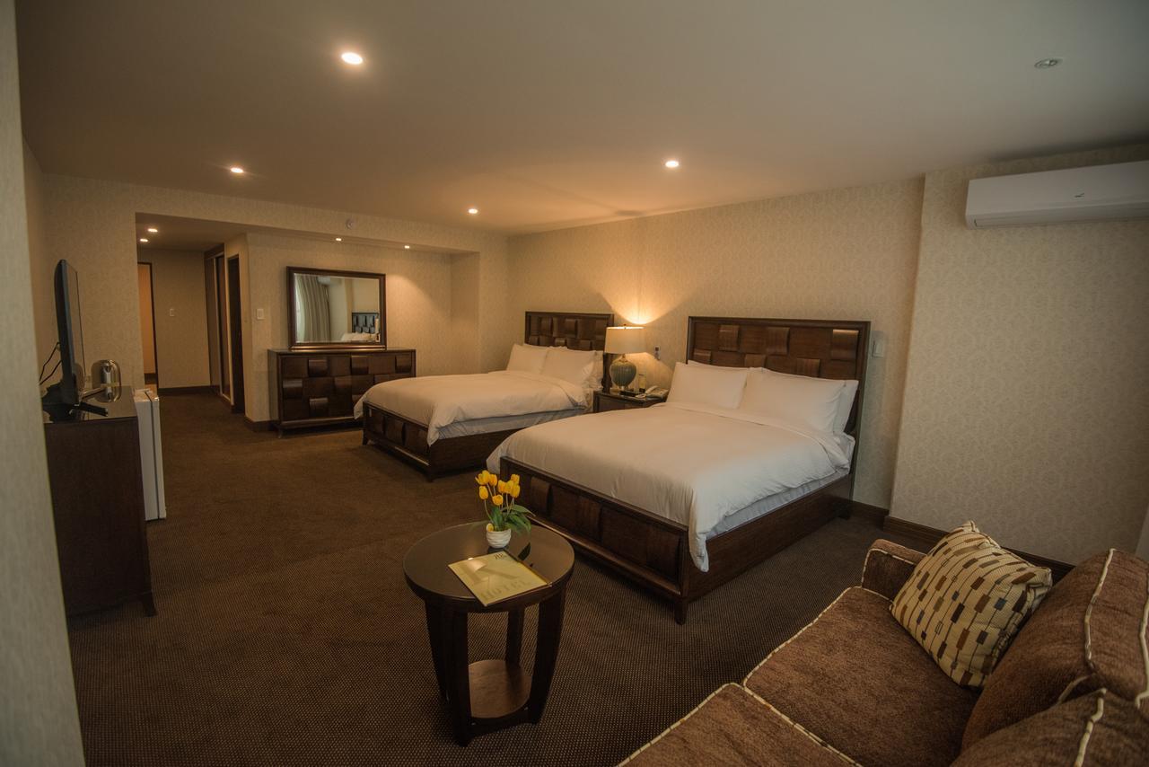 Roles Hotel 苏克雷 外观 照片