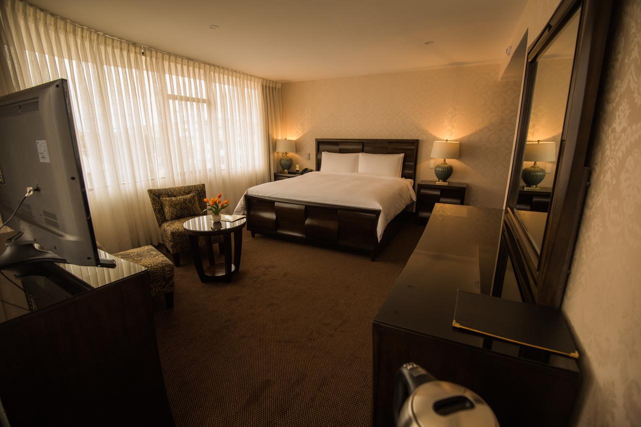 Roles Hotel 苏克雷 外观 照片