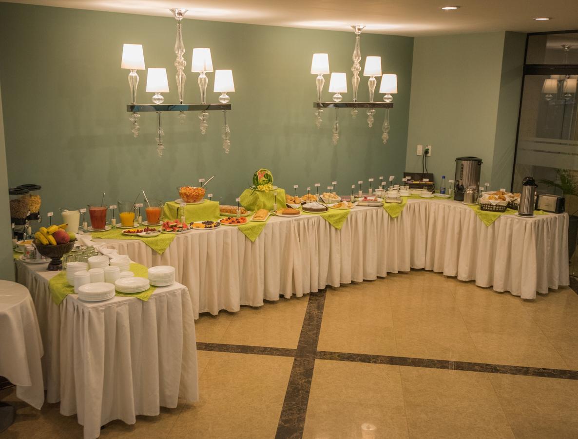 Roles Hotel 苏克雷 外观 照片