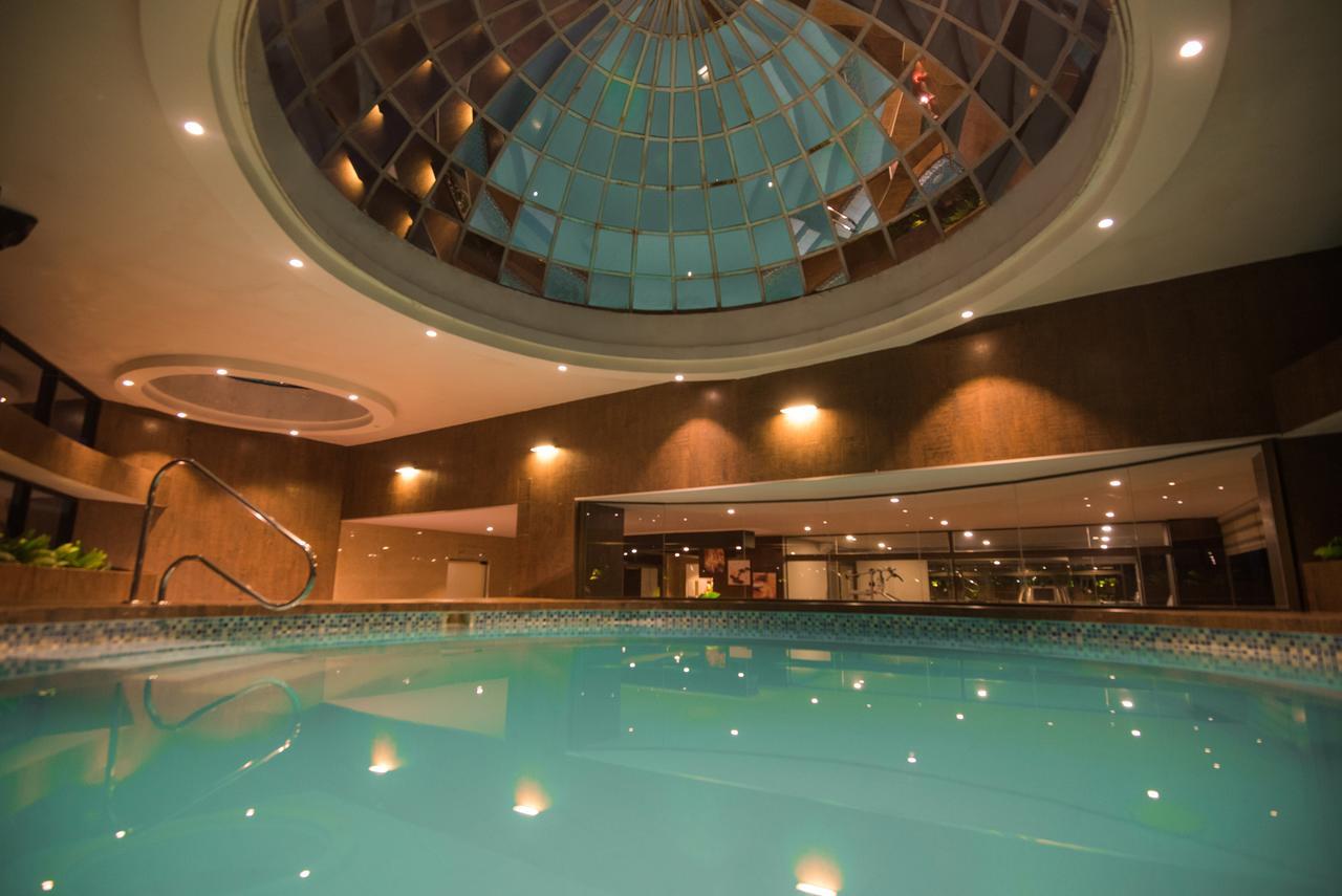 Roles Hotel 苏克雷 外观 照片